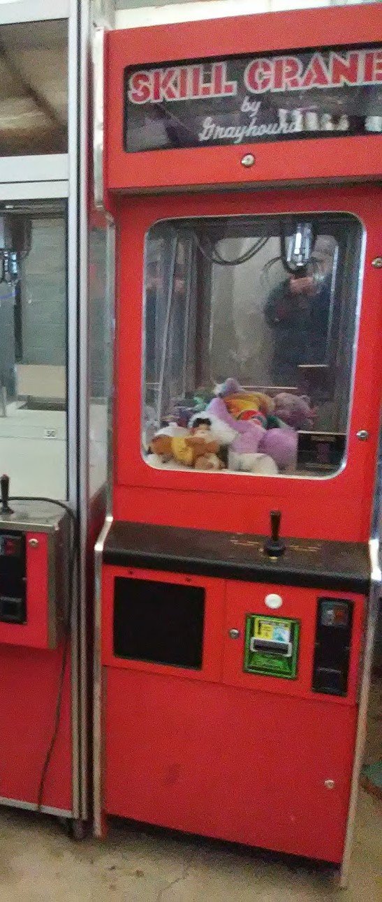 Coin-op game pic - skill crane