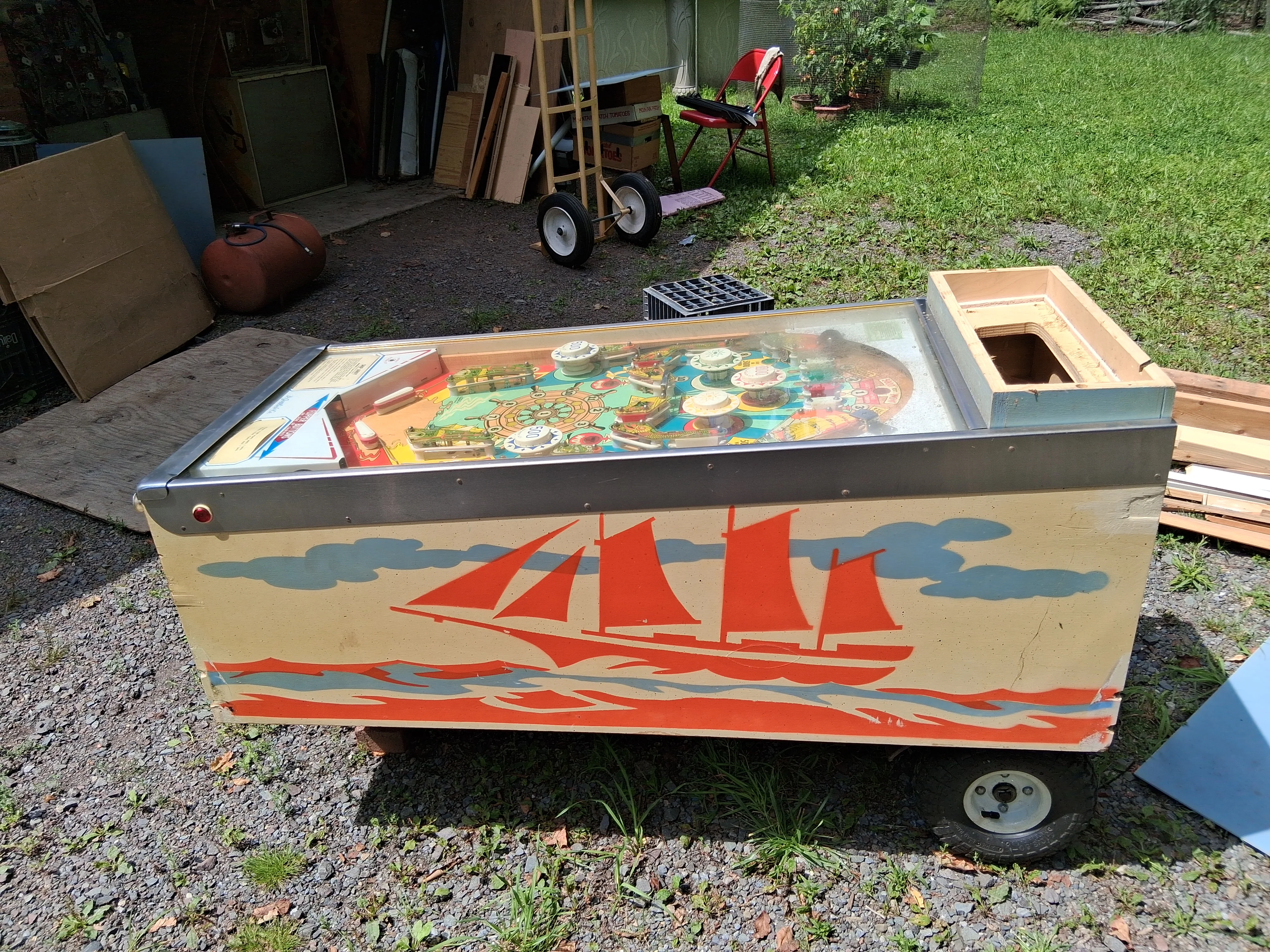 Gottlieb Ship Ahoy pinball machine gallery view 3