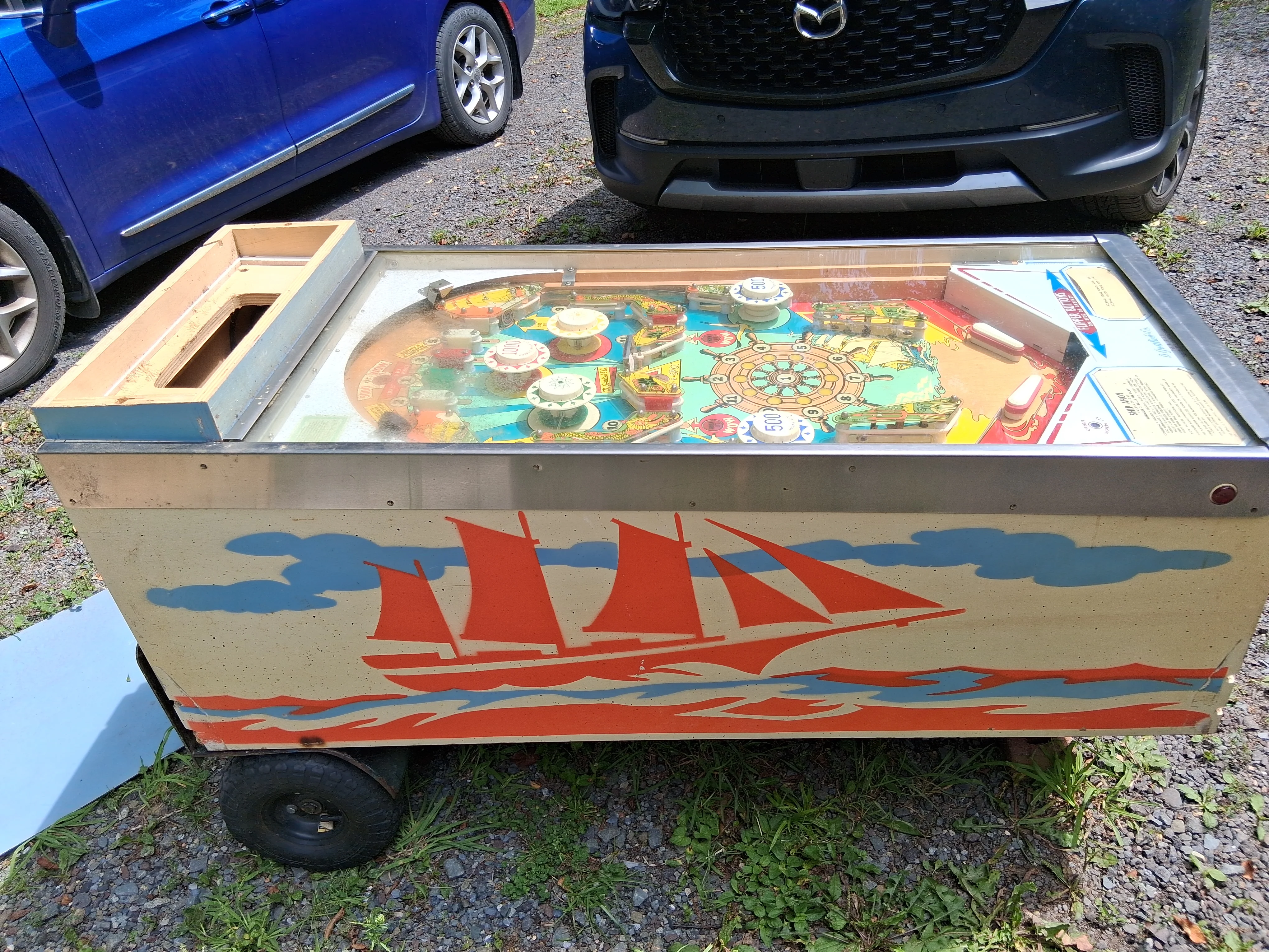 Gottlieb Ship Ahoy pinball machine gallery view 4