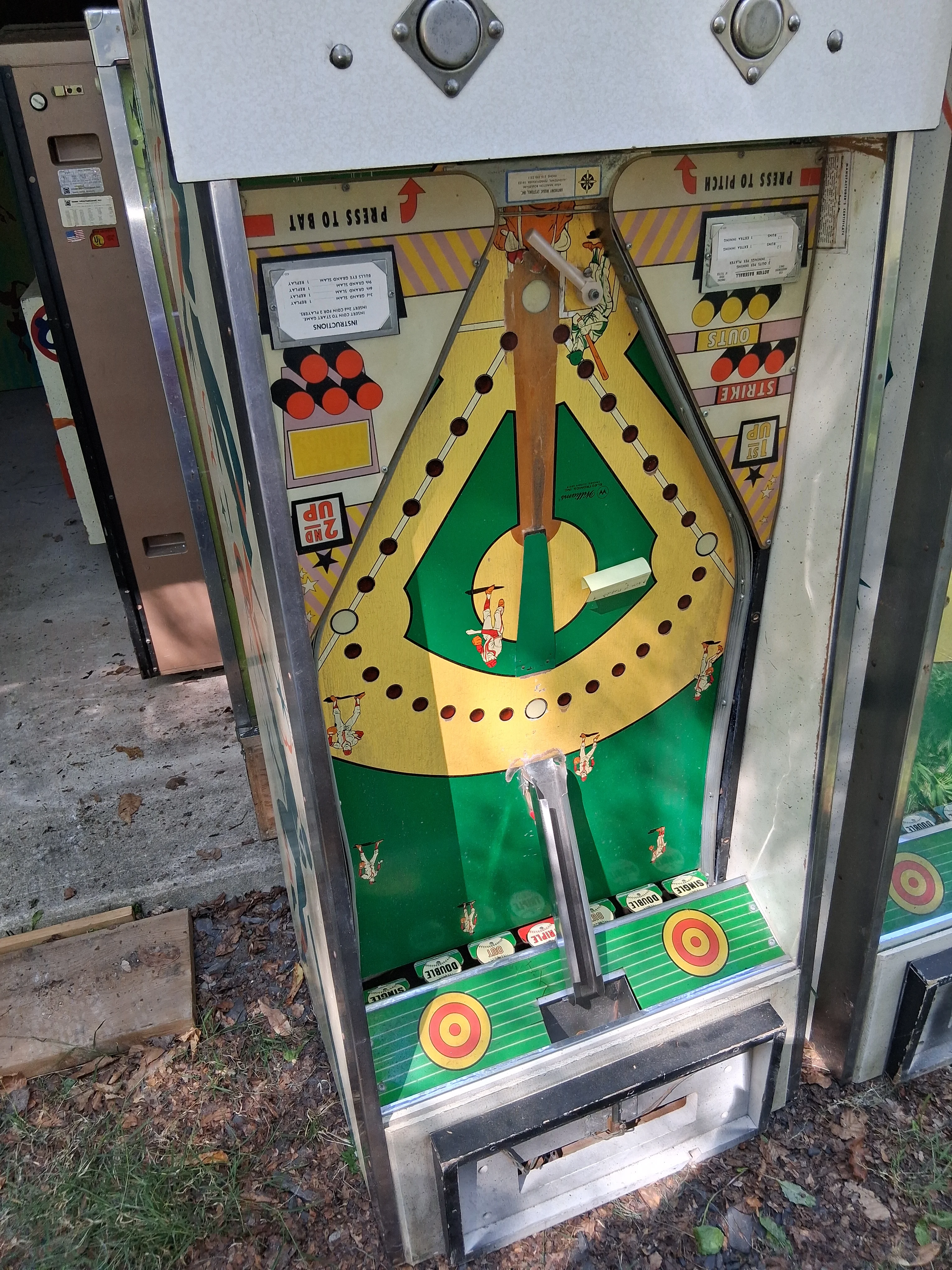 WILLIAMS Action Baseball pinball machine gallery view 2